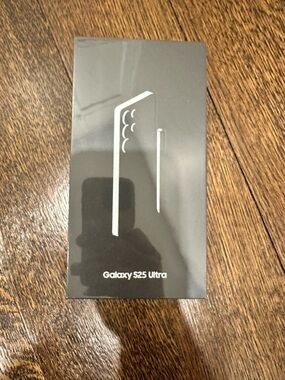 Samsung Galaxy S25 Ultra - titanium black